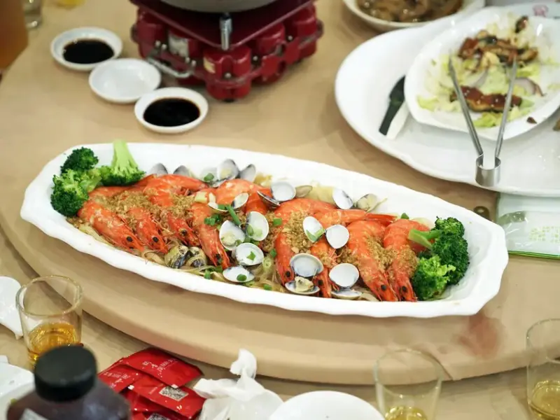 高雄展覽館尾牙宴│龍蝦、石斑、佛跳牆澎湃饗宴│交給屏東潮州聞