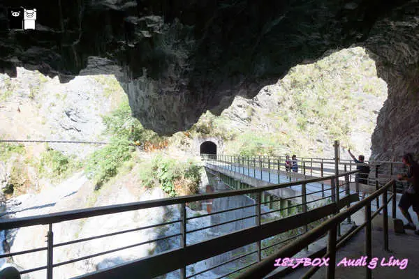 【花蓮。秀林】太魯閣天祥。白揚步道。峽谷景致。風光明媚。水濂洞