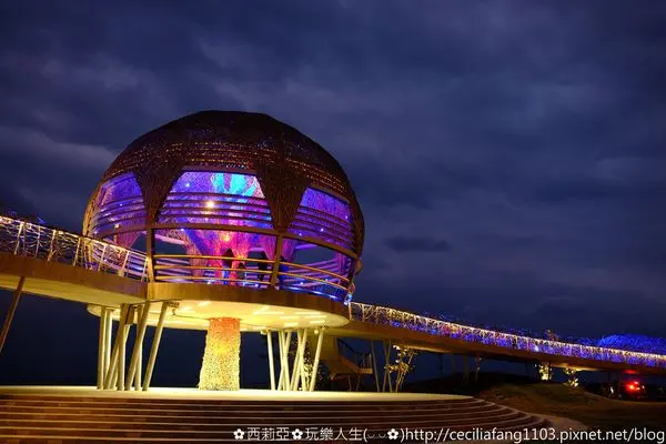 【台東。台東市】疑？怎麼會來到電影阿凡達的場景？這也太神奇了吧~台東海濱公園(國際地標)