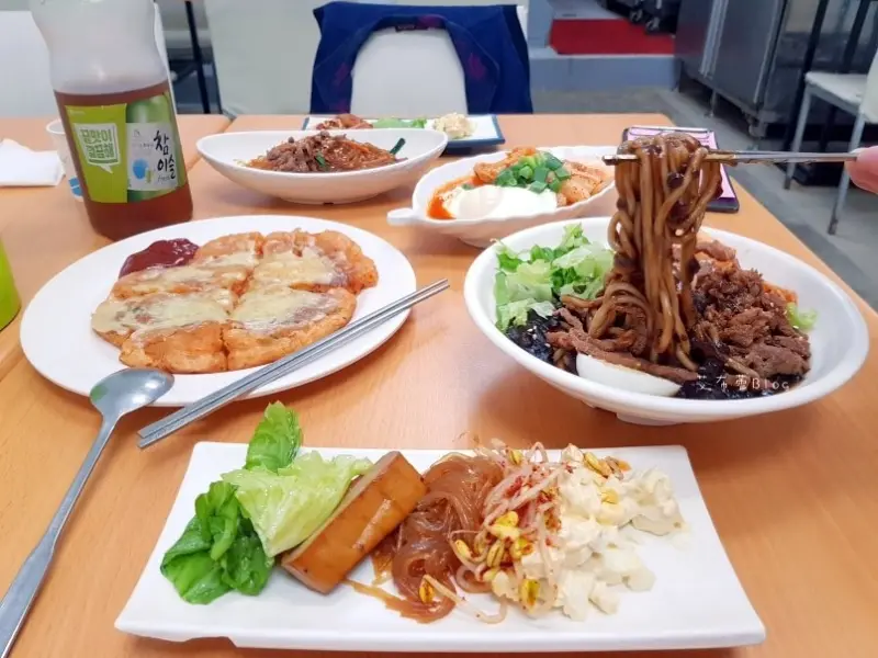 《高雄美食》順風韓國料理❤正港韓國人開的平價韓國味~