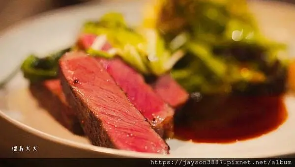 【食記】台北| 忠孝敦化* Cantine Marais瑪黑餐酒敦南店 時髦家居化身的台法混血餐酒