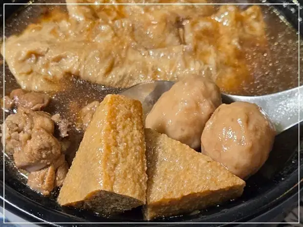 台中市北區【北區】 麻坡郎南洋風味小館｜台中咖哩叻沙的天花板，感受道地南洋滋味！