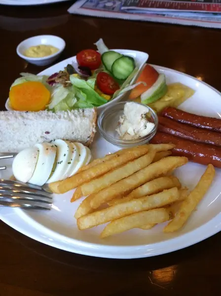 居然要排隊-wake up brunch 濰克早午餐