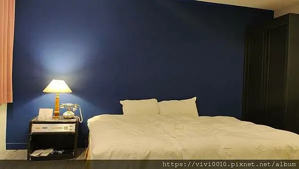 嘉義.西區-洄嘉居行旅，平價乾淨，週邊生活機能方便，不去夜市也能找到好多美食'