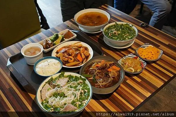 【新竹聚餐推薦】在地人私藏！新竹必吃客家料理，幸福客家麵食館