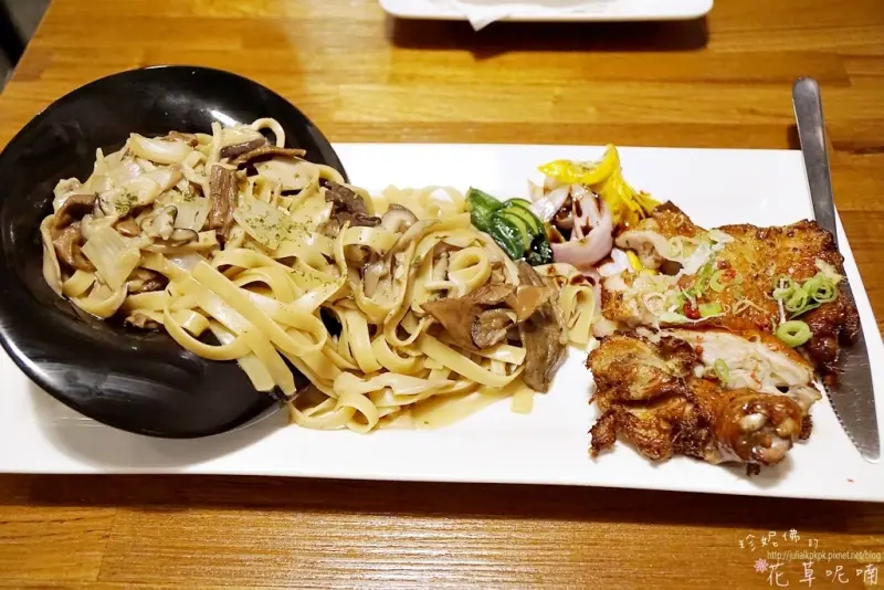 【高雄-新興區】「小義樓 Kitchen」泰式 & 義式料理 & 調酒