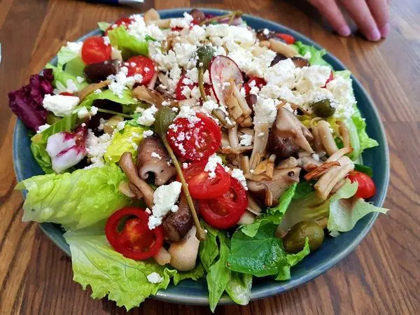 台北市松山區富錦街綠色隧道街[哈古小館]早午餐~下午茶~佈置氣氛佳~有質感~生意挺好啊~~~2019食記