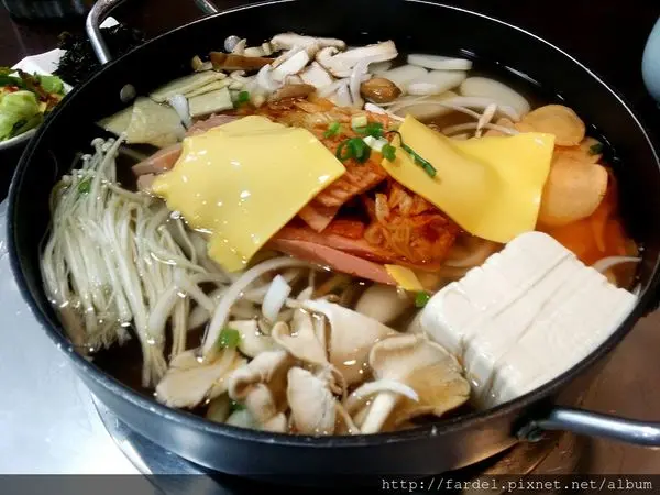 韓國先生 春川店~料多味美的部隊鍋