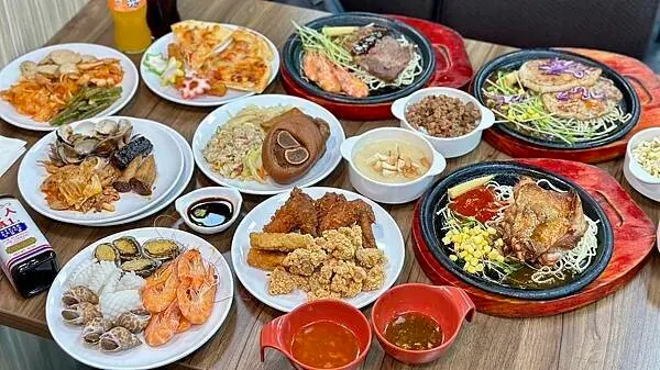 桃園市桃園區[桃園美食] 饗厚牛排-桃園店 $399自助吧吃到飽 加購牛排+$49起！#桃園吃到飽 @蛋寶趴趴go