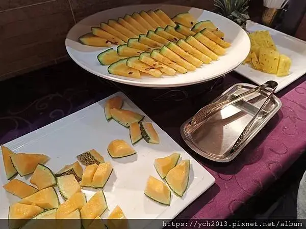 VGest低碳披薩首都松山店，蔬食下午茶吃到飽