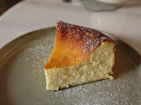 L'sød dessert coffee｜巴斯克蛋糕太驚艷！巷弄內藍帶主廚甜點｜台北大安