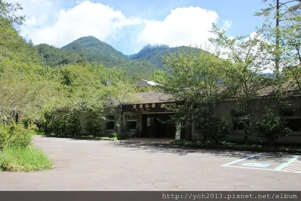 武陵山莊、櫻花鉤吻鮭生態中心、遊客中心
