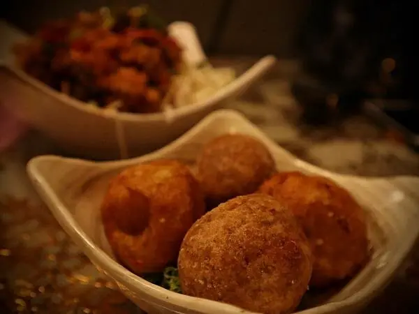 阿蓮河粉｜來吃河粉卻愛上炸芋丸薯球？自強夜市超人氣越南料理｜高雄苓雅