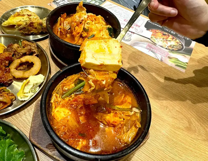 [台北-西門]江陵阿嬤韓鍋料理吃到飽｜嫩豆腐鍋無限續，韓式煎