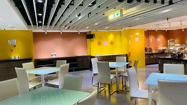 早餐吃到飽買一送一！平假日不限299元「桃園蜜月世紀大飯店」，中西式美食無限享用。