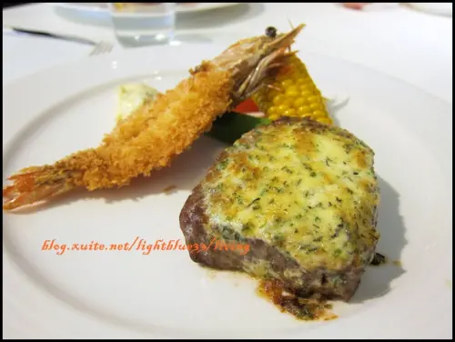 信義區阪急百貨美食：法樂琪Cest Bon steak～295起划算吃商業午餐