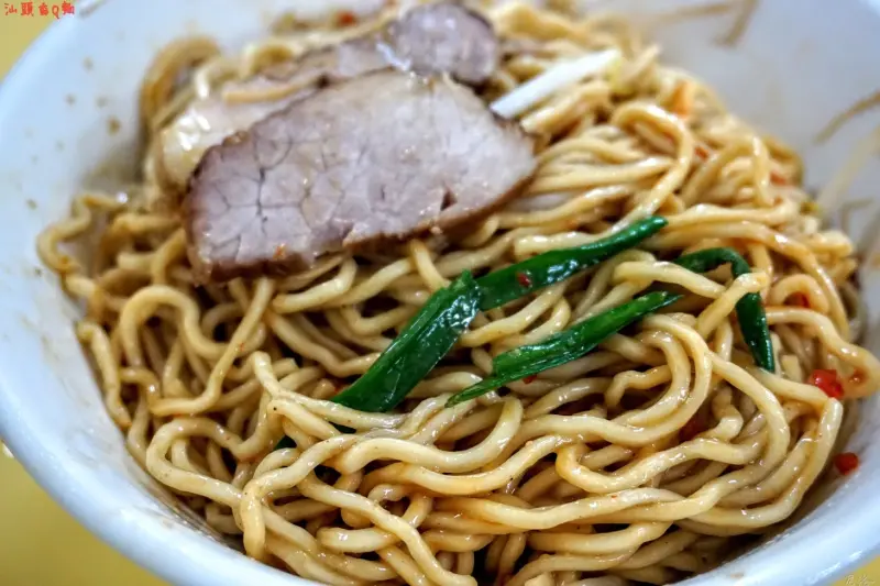 【高雄 汕頭香Q麵。古早好滋味／傳統小吃】鹽埕區