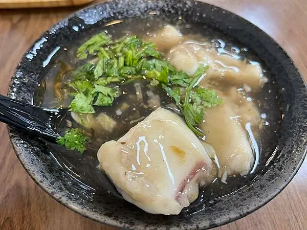 【台北萬華美食】金好吃純正花枝羹｜招牌巨無霸花枝羹(龍山寺附