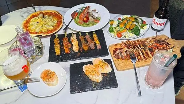 LINE_ALBUM_野豬_250211_92