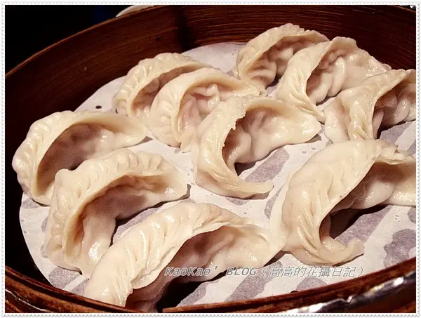 [高雄] 漢來大飯店。紅陶上海湯包