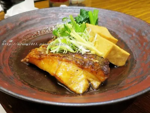 大戶屋 / 呈現原汁原味日式家庭料理 / 高雄漢神B3              