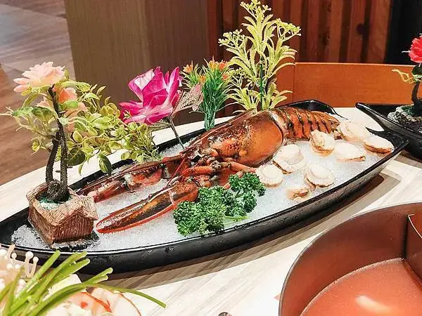 🍴〔餐廳×嘉義〕橘子火鍋 | 南部最強麻辣火鍋，高CP值超人