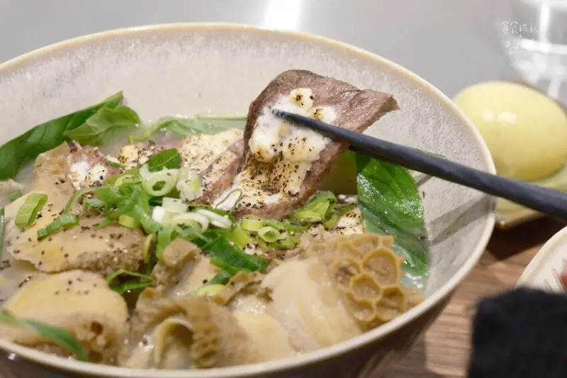 台中西區｜台中必吃濃湯麵新菜單上線！南洋風味融合台味經典蹦出