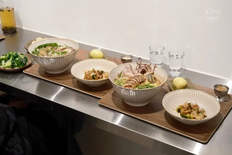 台中西區｜台中必吃濃湯麵新菜單上線！南洋風味融合台味經典蹦出