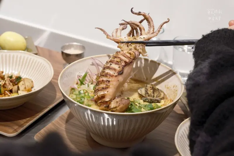 台中西區｜台中必吃濃湯麵新菜單上線！南洋風味融合台味經典蹦出