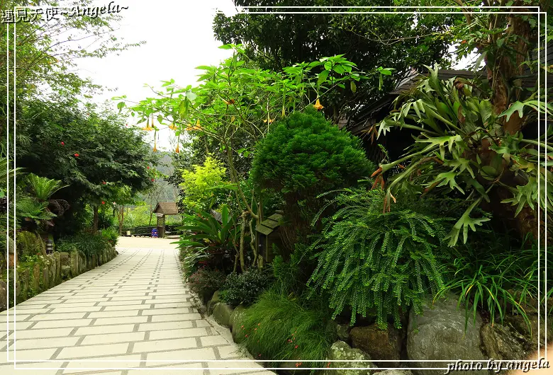 ▪ 三峽 - 踏青烤肉好去處~花岩山林花園餐廳