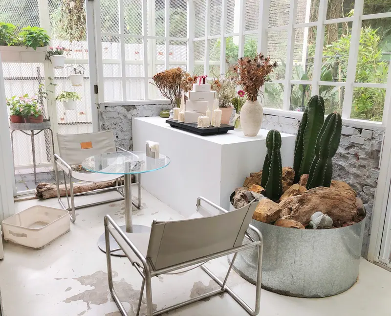 Koshi Café 內湖質感咖啡廳 最好吃的甜點咖啡廳  好喝的開心果拿鐵 – Maji食尚旅圖