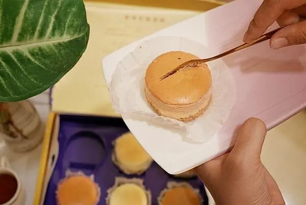 新北市汐止區限量！限量！超限量～帶有靈魂的乳酪蛋糕，吃到心坎、滿足味蕾！【Bakeryart烘焙雅集】一個為甜點而生的職