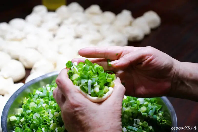 傳承四代80年炭烤胡椒餅「丞祖胡椒餅永和店」，捷運頂溪站外送