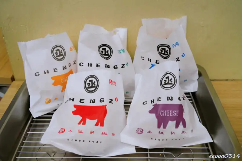 傳承四代80年炭烤胡椒餅「丞祖胡椒餅永和店」，捷運頂溪站外送