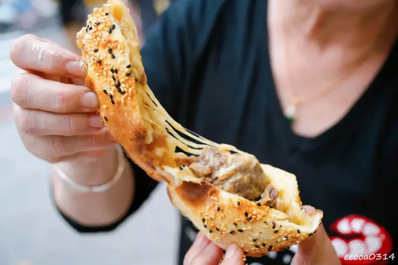 傳承四代80年炭烤胡椒餅「丞祖胡椒餅永和店」，捷運頂溪站外送