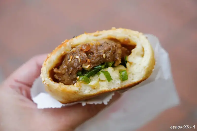 傳承四代80年炭烤胡椒餅「丞祖胡椒餅永和店」，捷運頂溪站外送