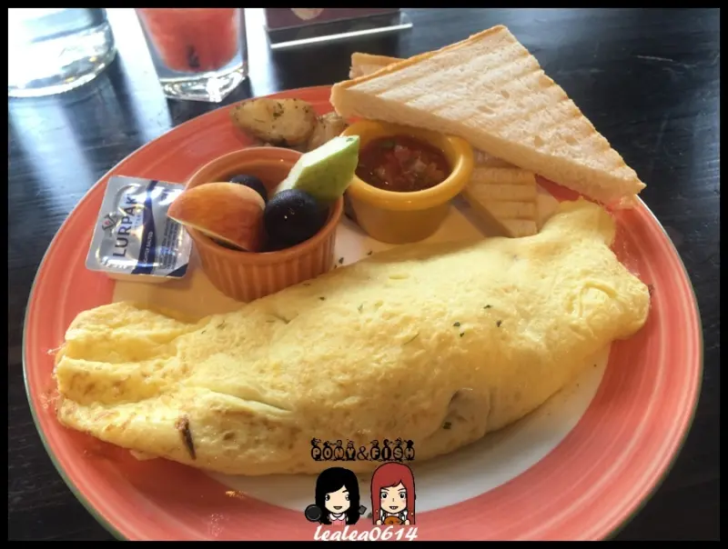 【食記】【高雄-前鎮】二訪-Fiona費奧納咖啡 早午餐&好威的炒飯