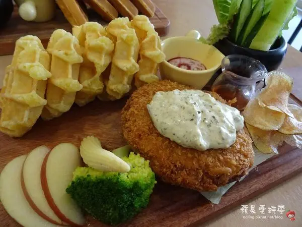 高雄前鎮‧鬆餅先生（三多店）