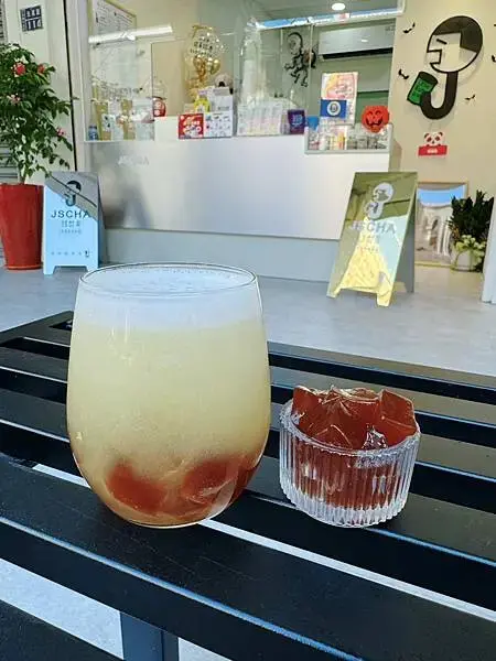 JSCHA珍世茶-竹南光復店 ✨細品手作好茶，探索飲品新滋味