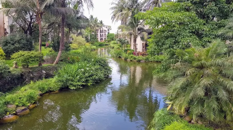 [住]花蓮 理想大地渡假飯店 全包式假期渡假時光 搭乘遊艇 體驗全台唯一 應許之河湖光美景