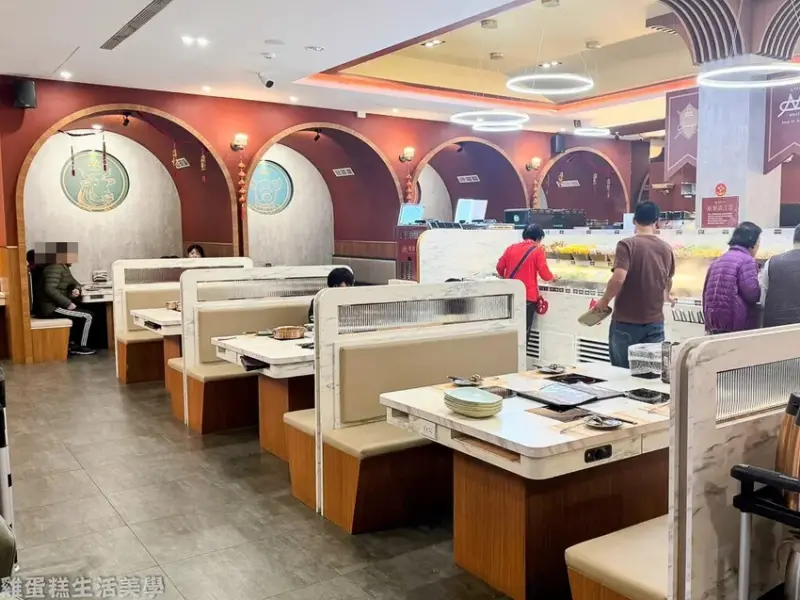 【高雄食記】嗑肉石鍋(高雄小港店) -