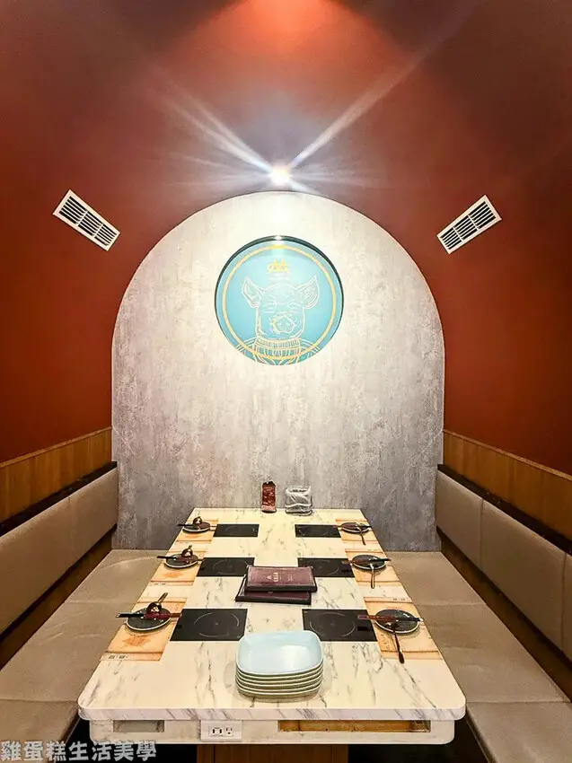 【高雄食記】嗑肉石鍋(高雄小港店) -