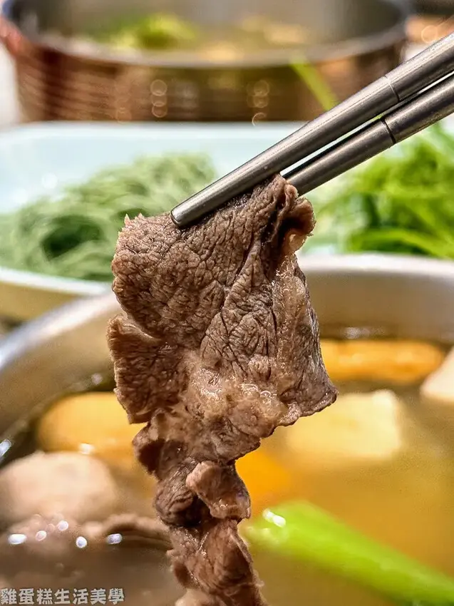 【高雄食記】嗑肉石鍋(高雄小港店) -