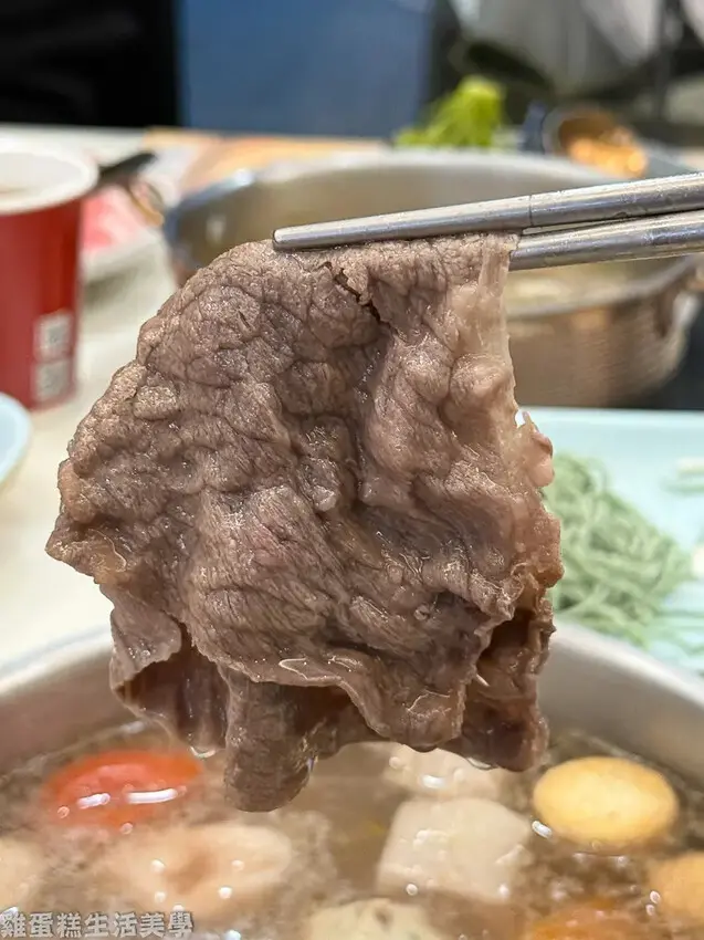 【高雄食記】嗑肉石鍋(高雄小港店) -