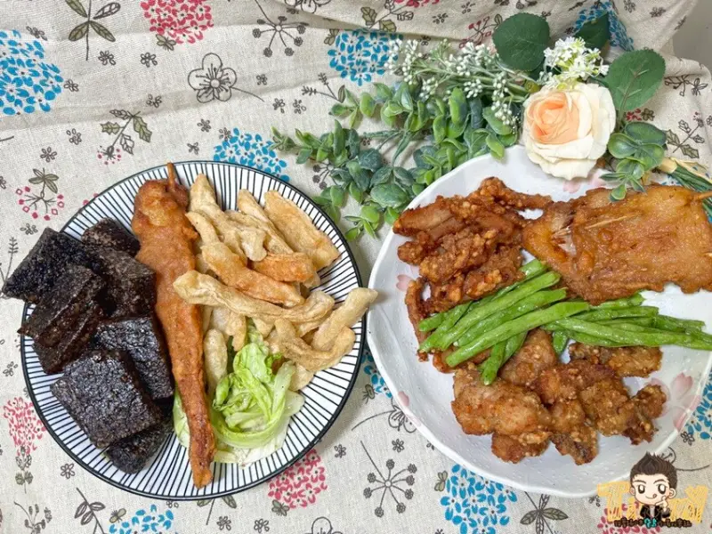 新竹縣竹北市竹北老鄭豆乳雞 一支只要25元的南部口味溫體豆乳雞翅！ 創意美式台灣雞排鹹香脆皮超下酒！ (菜單營業時間地址電話) - 跟著踢小米吃喝玩樂趣