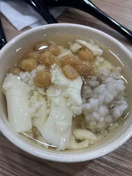 食記（實際）分享｜三重～順興集團｜牛肉麵專賣店✨✨✨