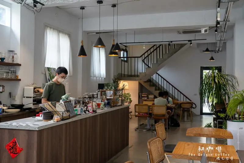 台中市沙鹿區沙鹿初咖啡 | 台中沙鹿超美咖啡館！店內唯美、溫馨兩風格，超舒適超Chill～　