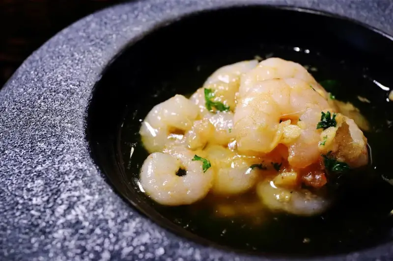 味屋居食 西湖店，和風料理｜餐酒館，嚴選頂級食材結合法式鐵板