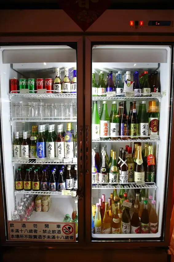 味屋居食 西湖店，和風料理｜餐酒館，嚴選頂級食材結合法式鐵板