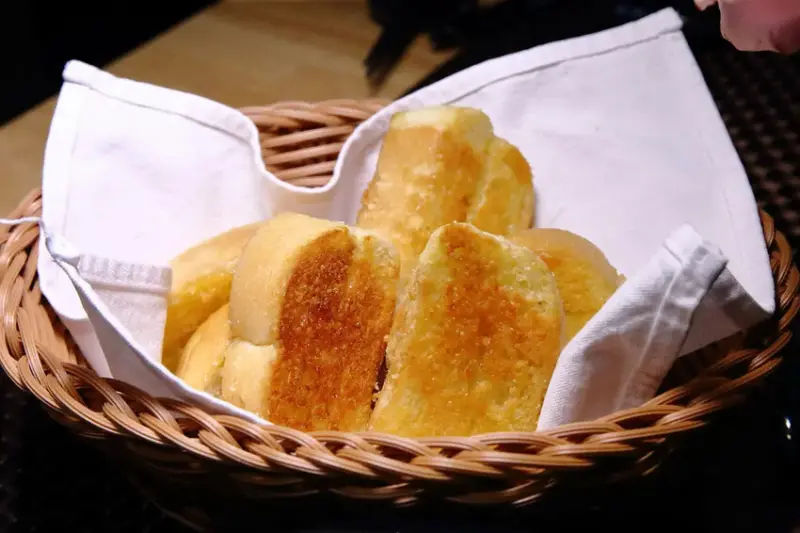 味屋居食 西湖店，和風料理｜餐酒館，嚴選頂級食材結合法式鐵板
